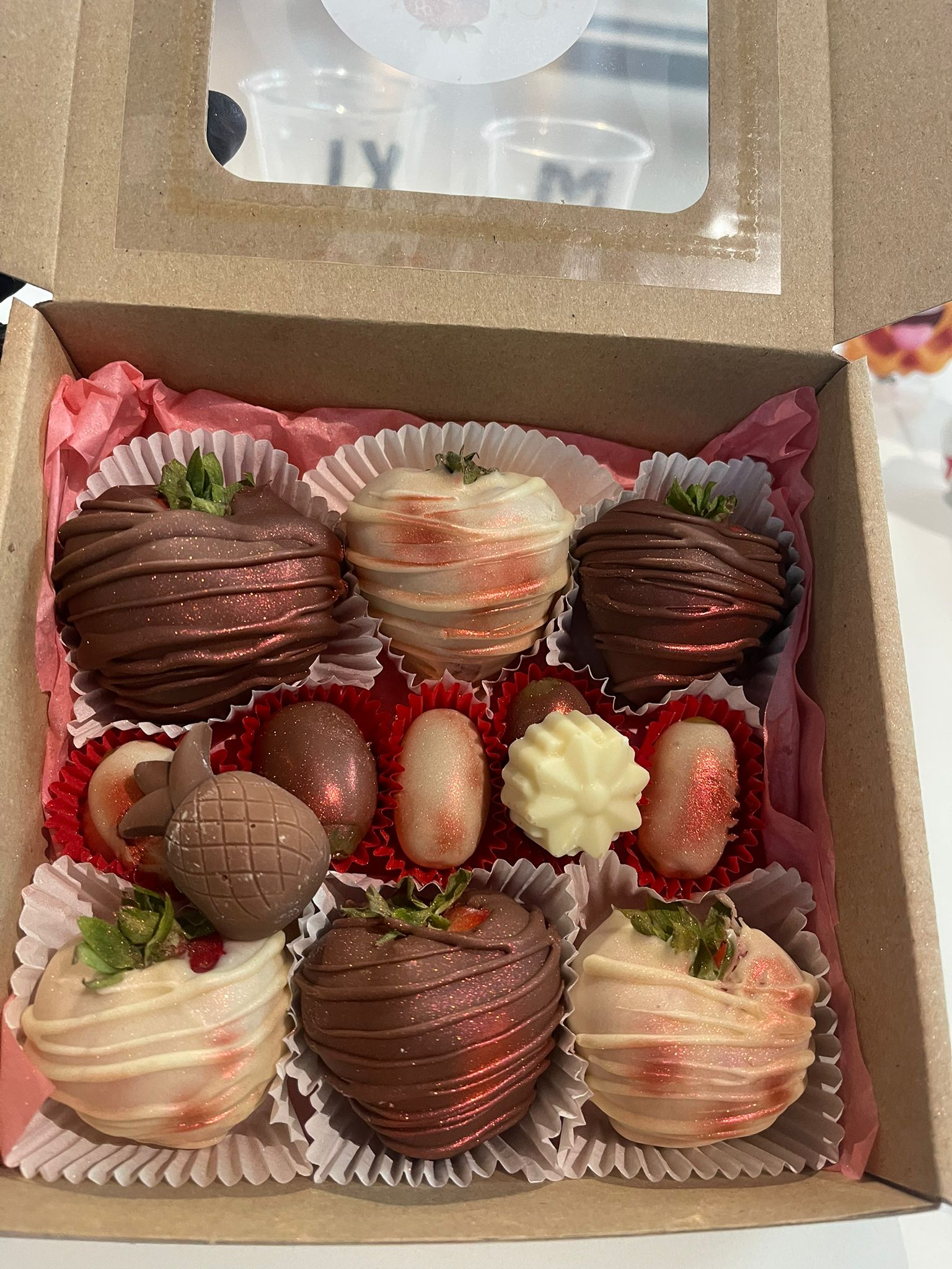 Gift box with strawberries